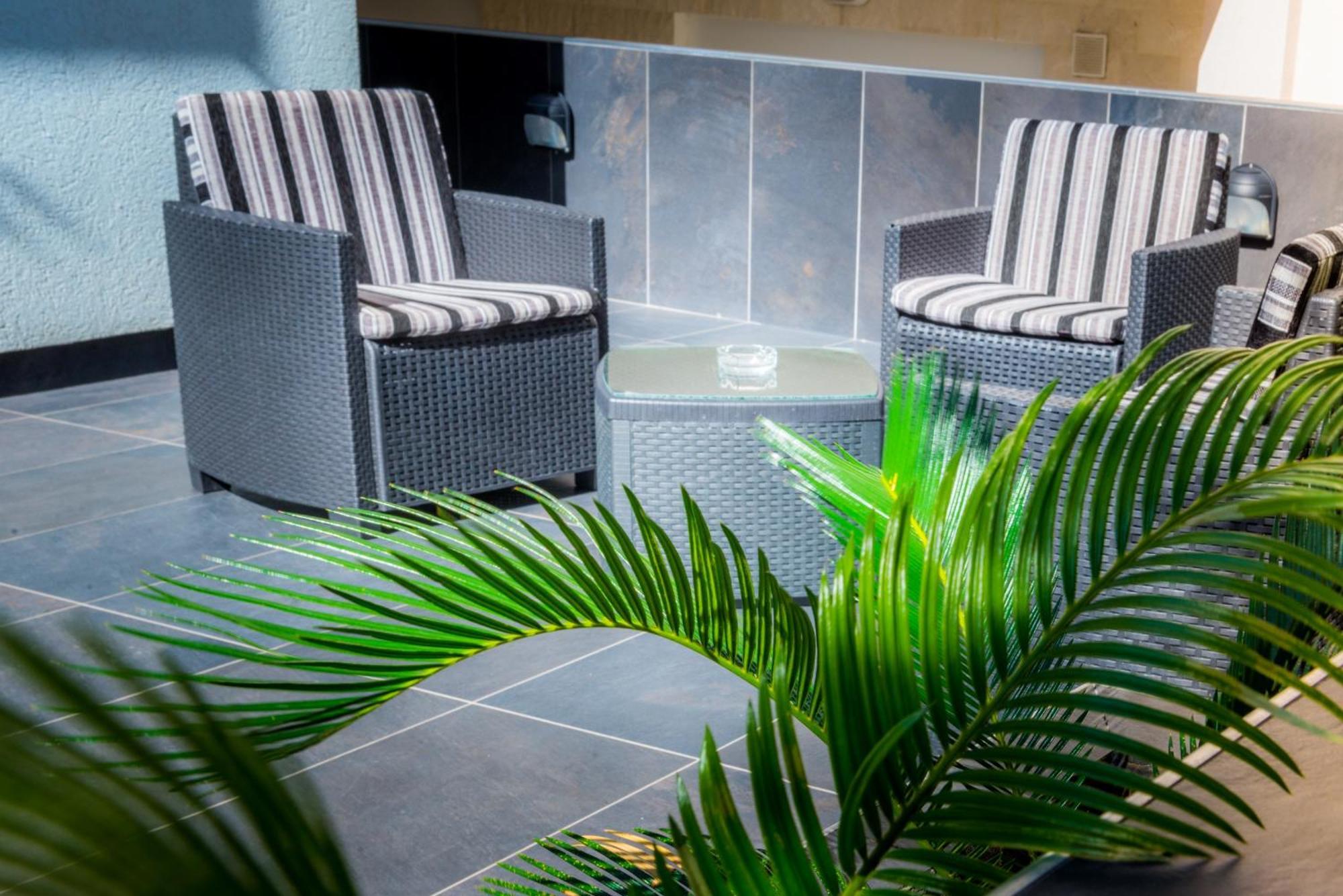 Apartmani Barovic Becici Екстер'єр фото